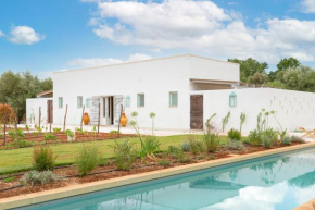 Dimora La Pupa - oasi di relax con piscina a Ostuni